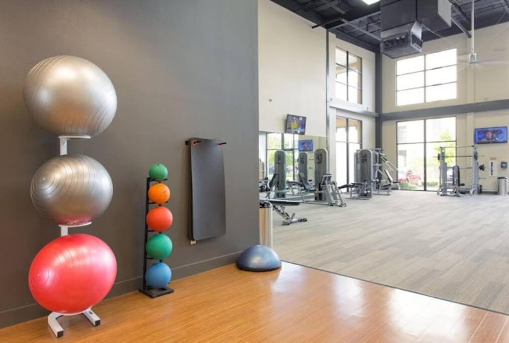 Luxurious, 1 Bedroom Near Downtown & Dickies Arena Fort Worth Exteriör bild